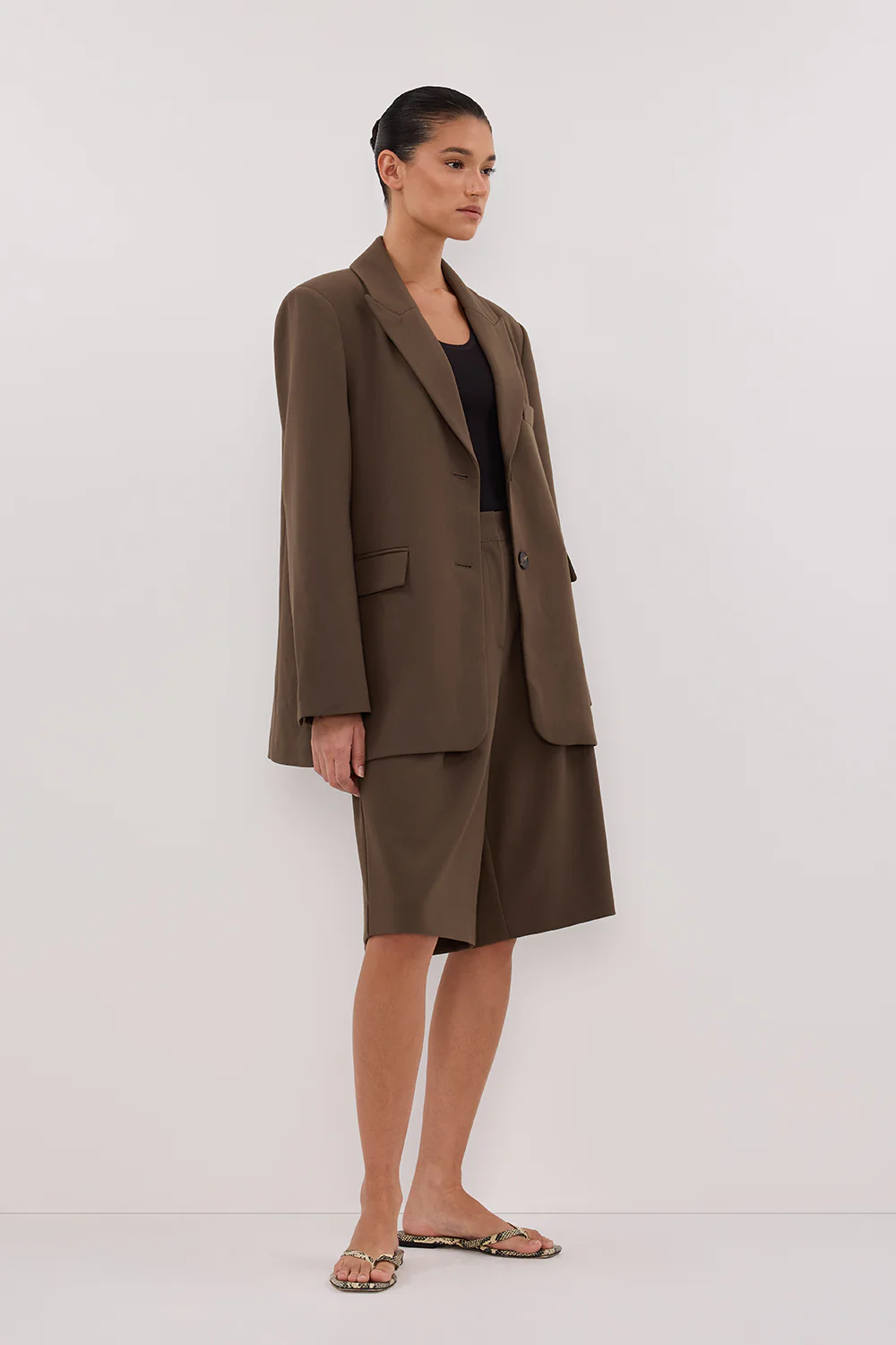 REN CLOVER BOYFRIEND BLAZER - Gamepaces