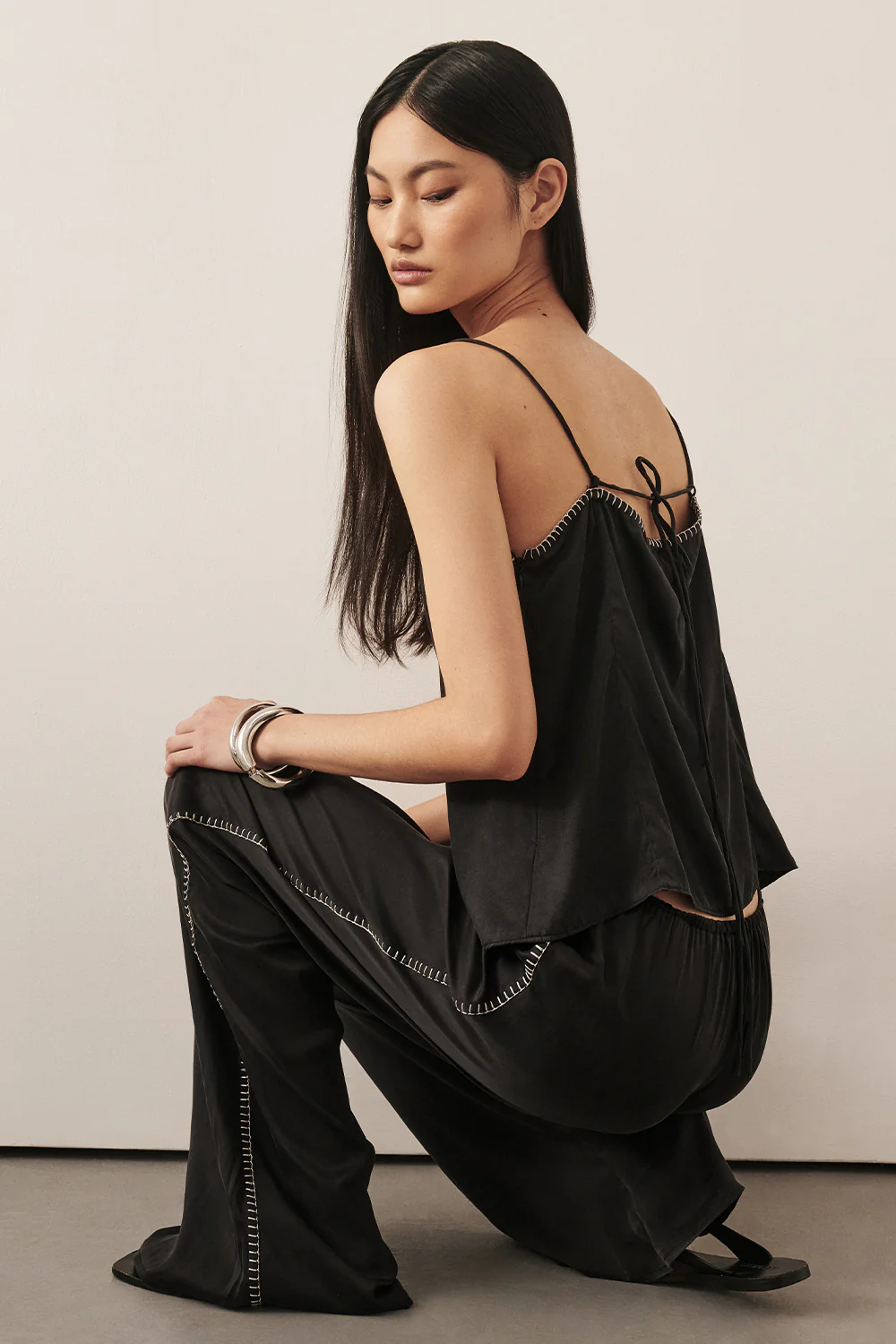 PIPER BLACK SLEEVELESS SILK STITCH DETAIL CAMI TOP - Gamepaces