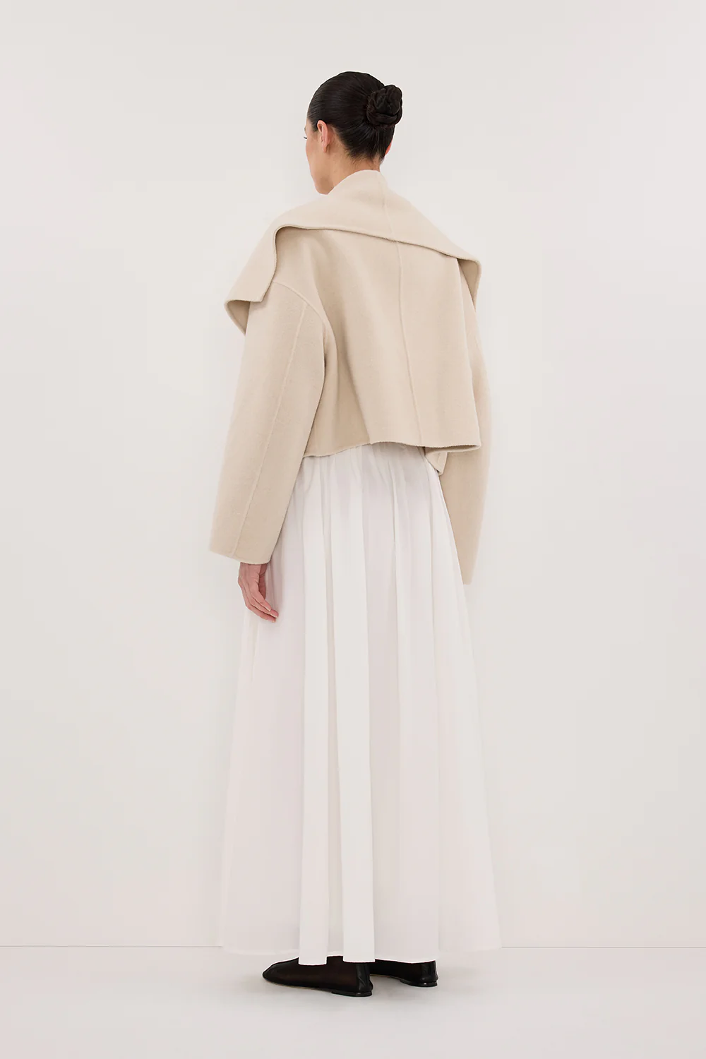 LUCIA BONE CROPPED WOOL BLEND TRENCH COAT - Gamepaces