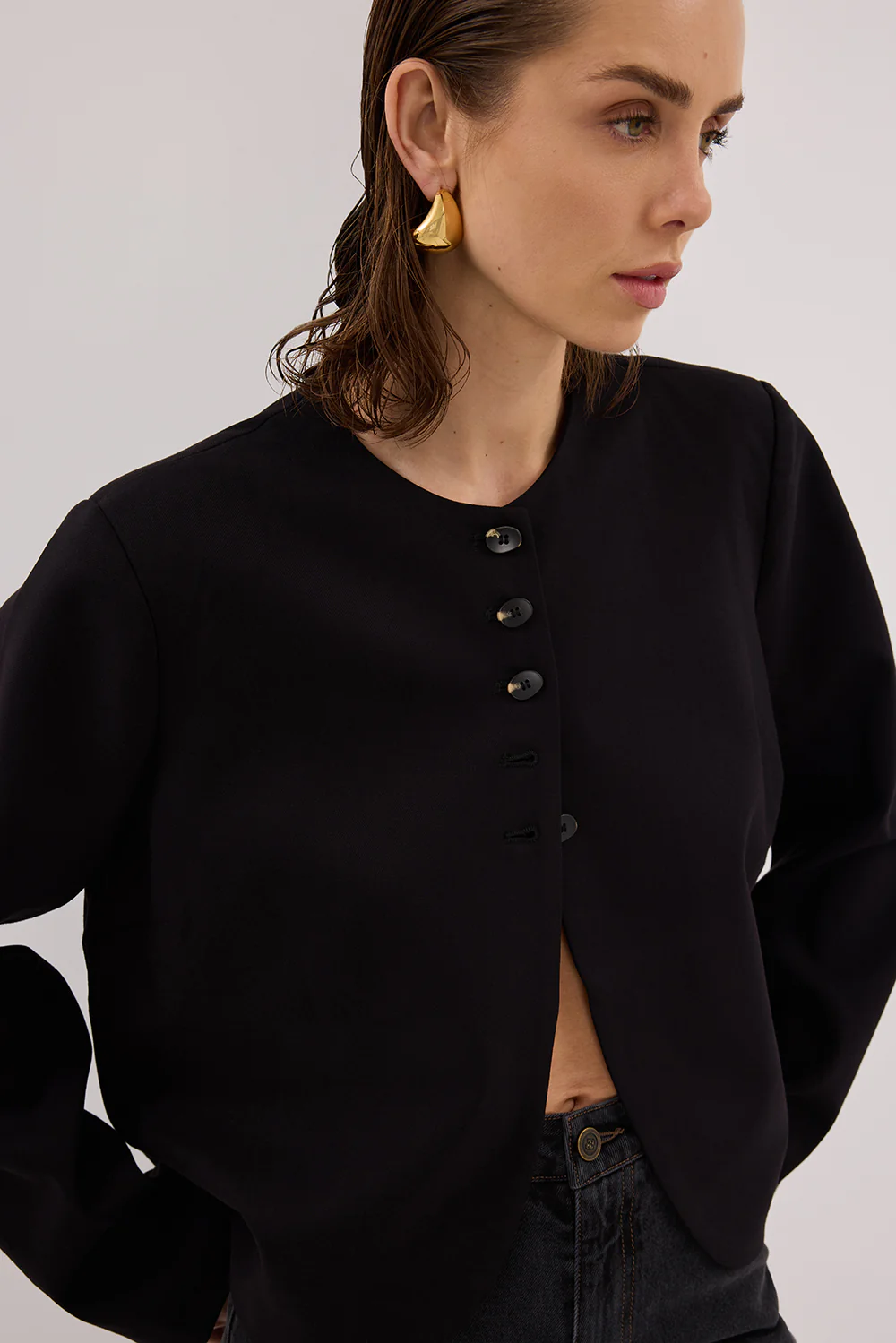 RYAN BLACK CROPPED BLAZER - Gamepaces