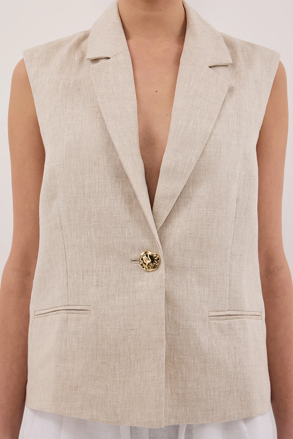 SELAH NATURAL LINEN SLEEVELESS VEST - Gamepaces