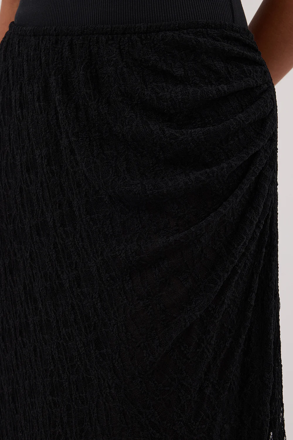 LIZZIE BLACK LAYERED LACE SKIRT - Gamepaces