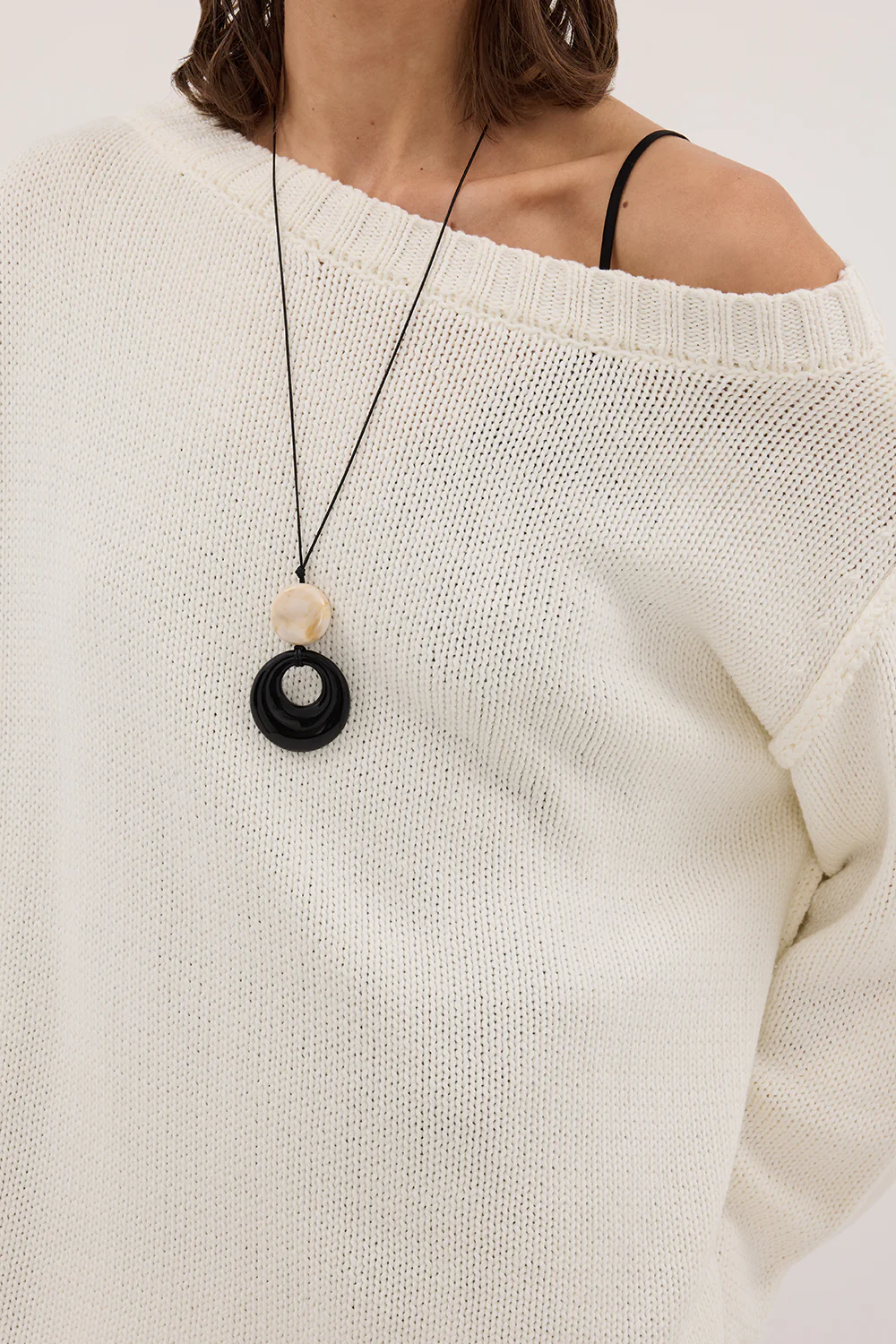 LEISLE CREAM ASYM KNIT JUMPER - Gamepaces