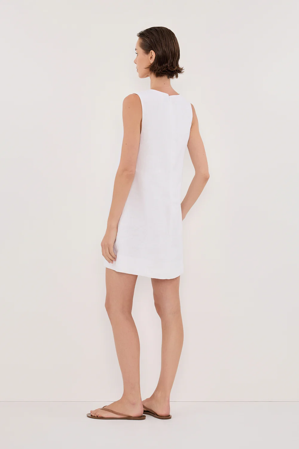 LOTUS WHITE LINEN MINI DRESS - Gamepaces