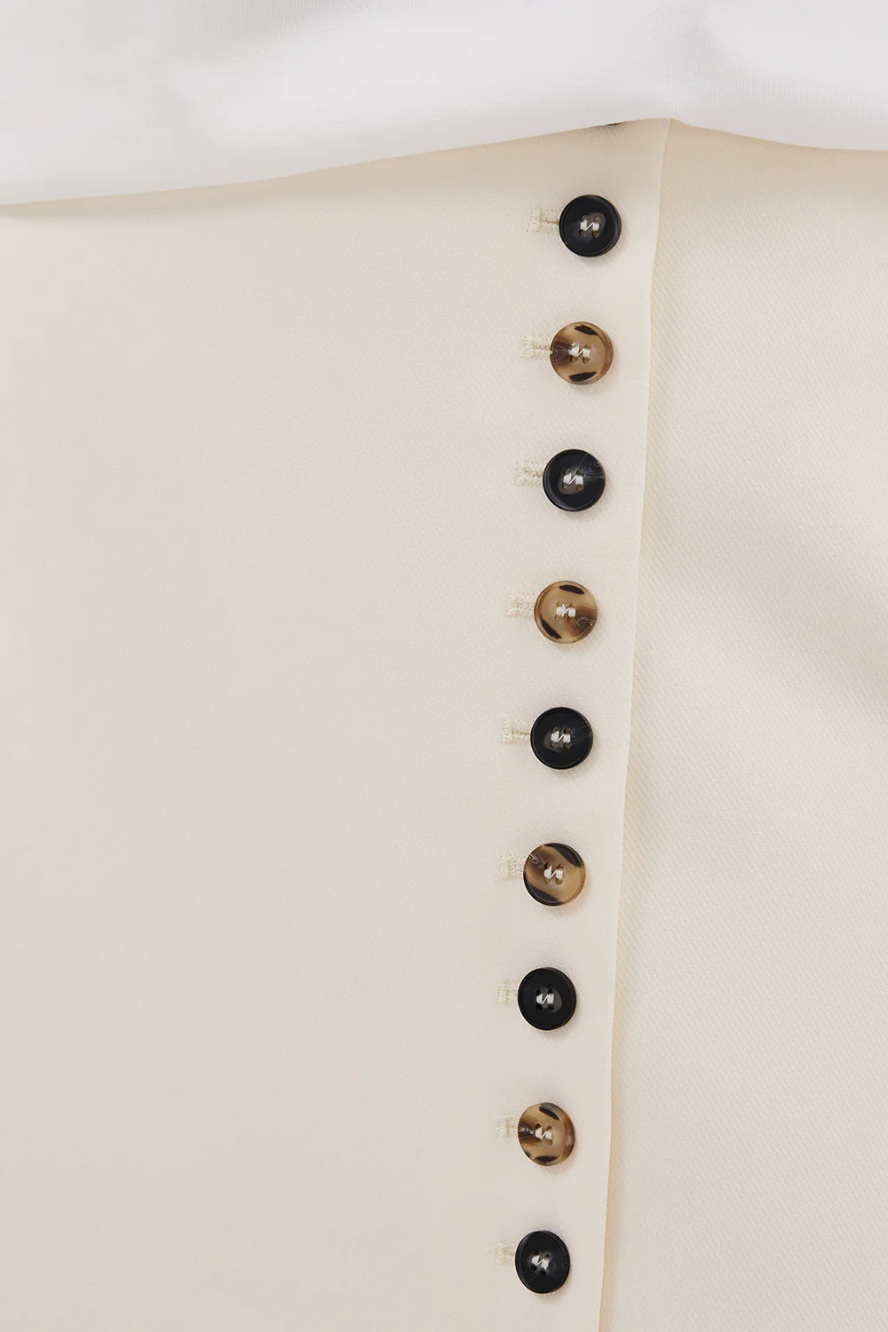 DEMI CREAM TAILORED SKORT - Gamepaces