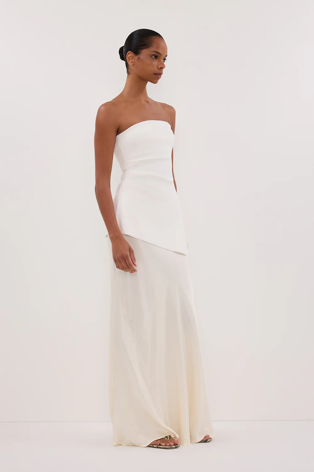 LUKE OFF WHITE LONGLINE BANDEAU TOP - Gamepaces