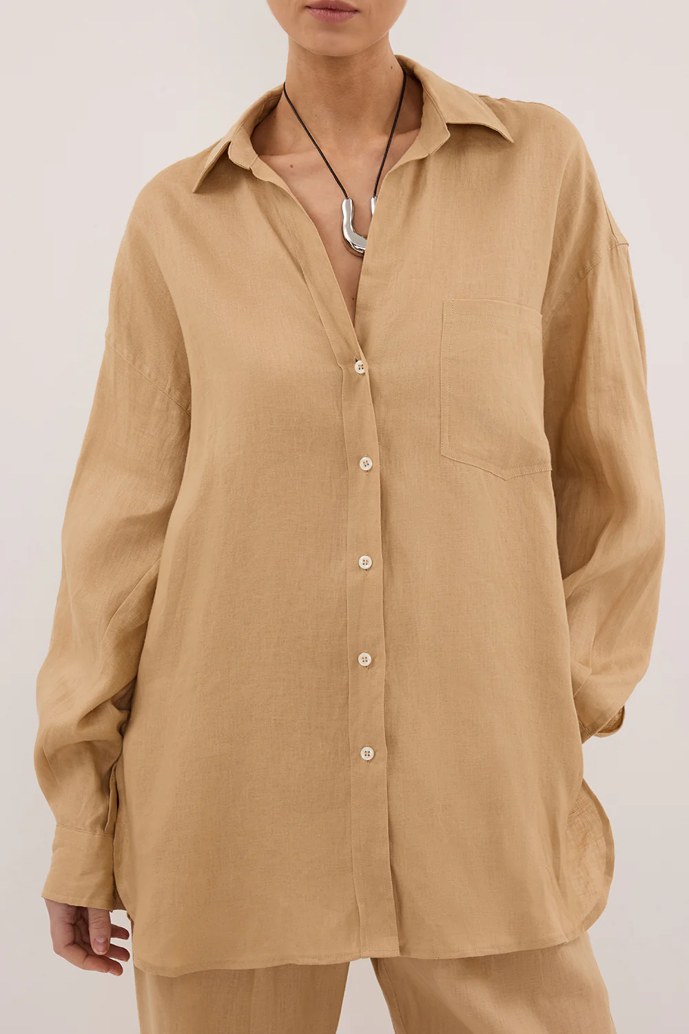 LUNE TAN OVERSIZED LINEN SHIRT - Gamepaces