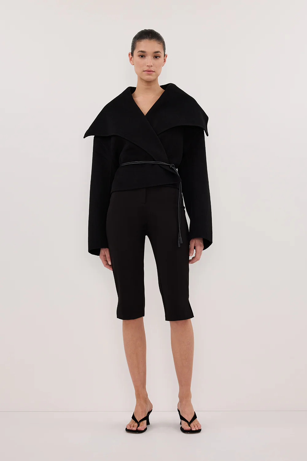 LUCIA BLACK CROPPED WOOL BLEND TRENCH COAT - Gamepaces