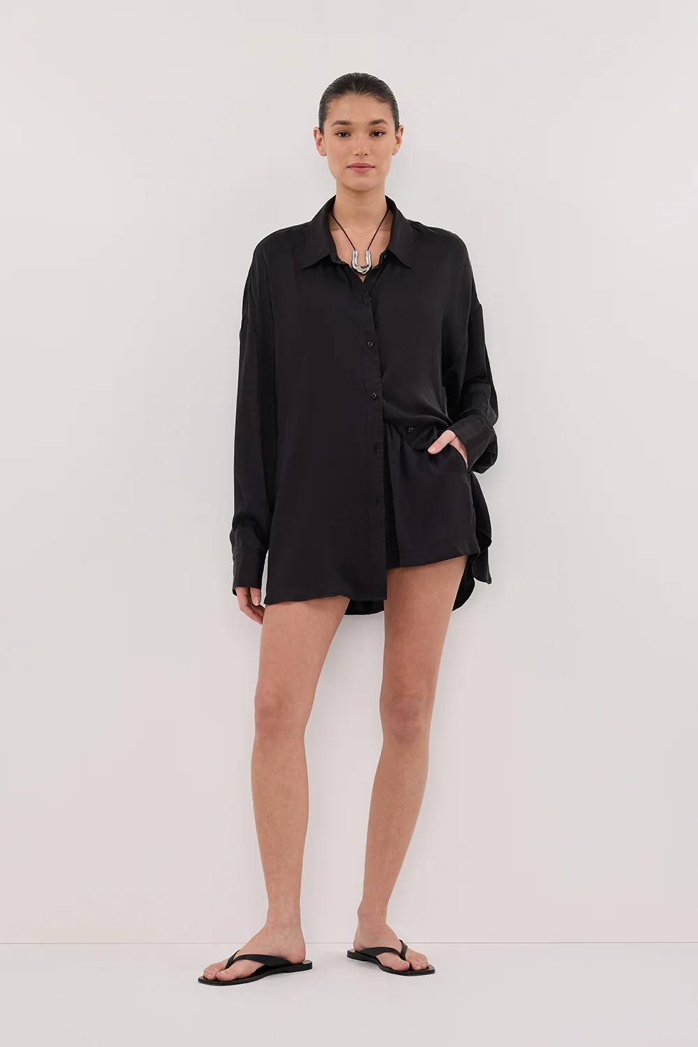 ISLA BLACK SILK SHORT - Gamepaces