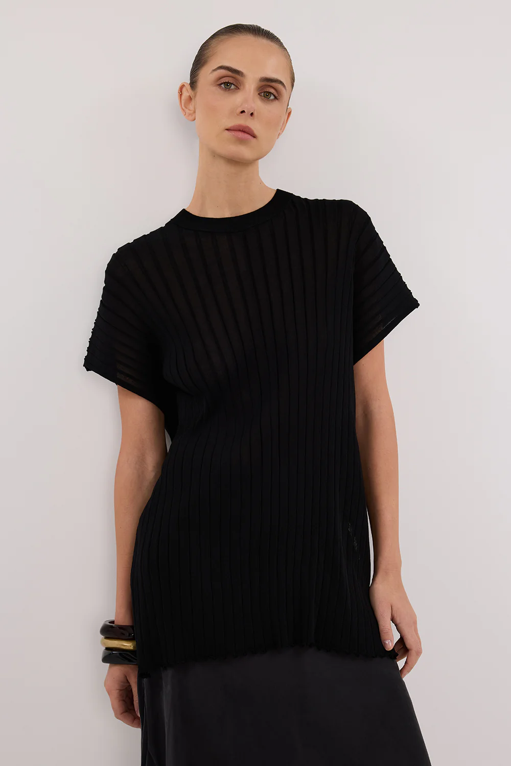 JADE BLACK SLEEVELESS KNIT TOP - Gamepaces