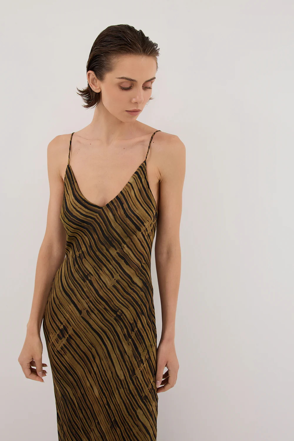 FLEUR DARK CHOCOLATE SLIP MIDI DRESS - Gamepaces