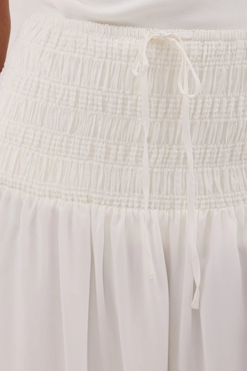 SIERRA WHITE TEXTURED MIDI SKIRT - Gamepaces