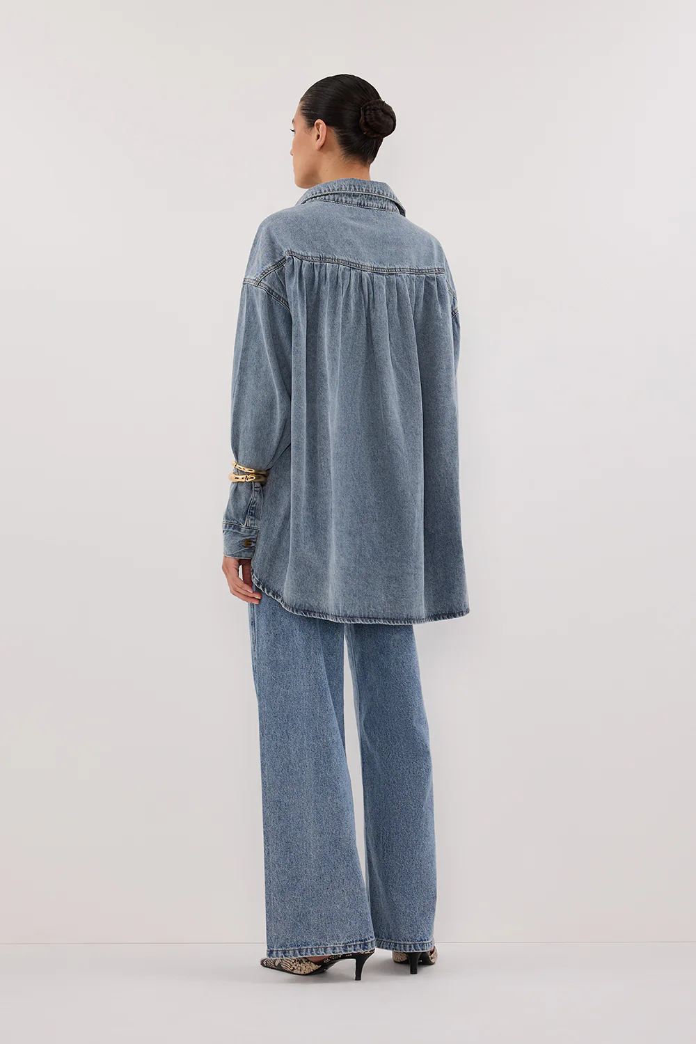 ASHTON CLASSIC BLUE OVERSIZED DENIM SHIRT - Gamepaces