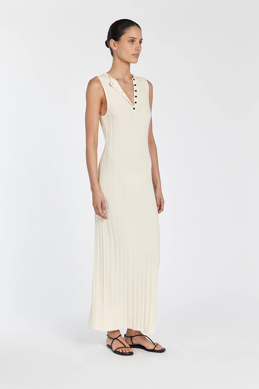 SYLVIA CREAM SLEEVELESS MAXI DRESS - Gamepaces