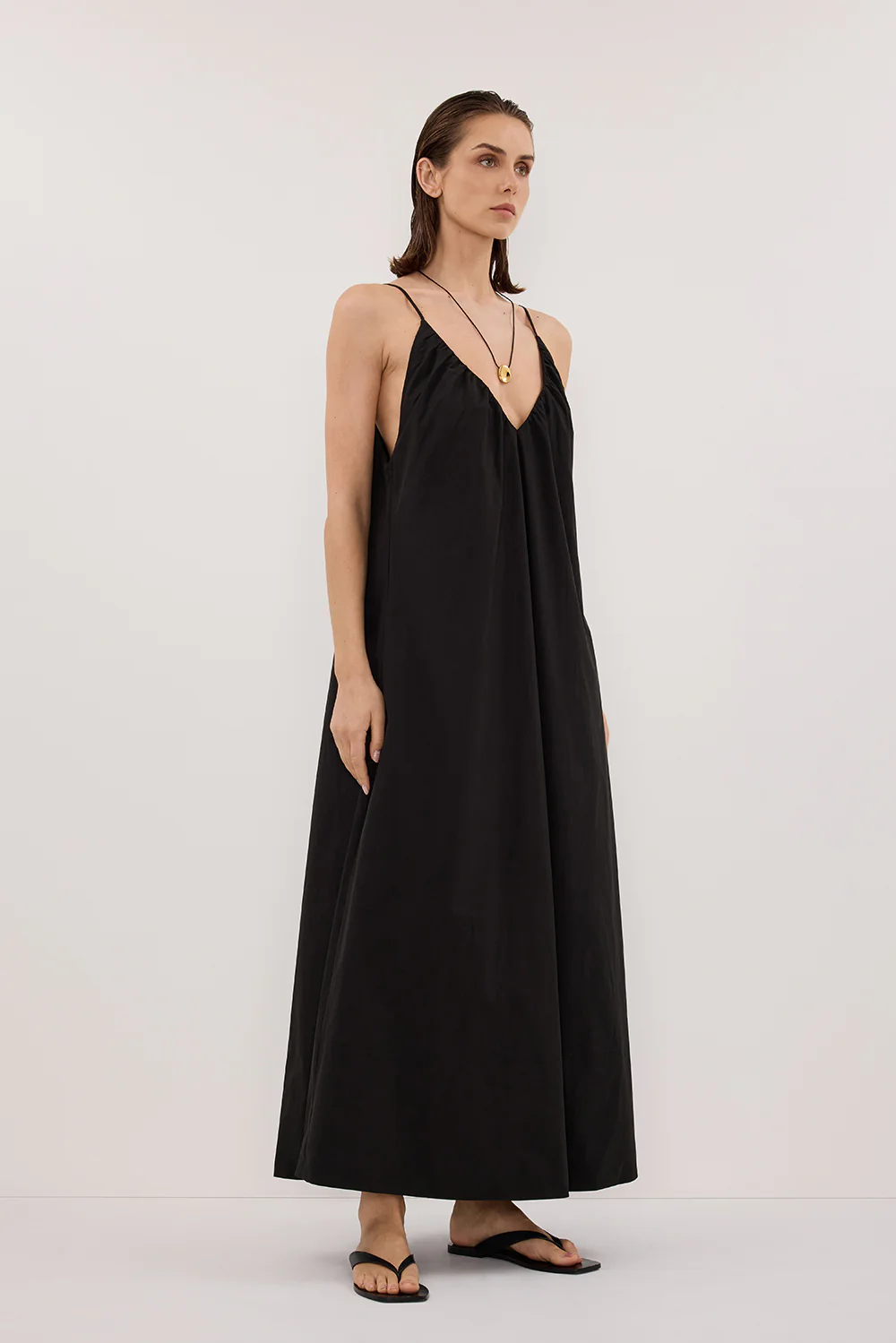 LIANA BLACK SLEEVELESS POPLIN TENT MIDI DRESS - Gamepaces